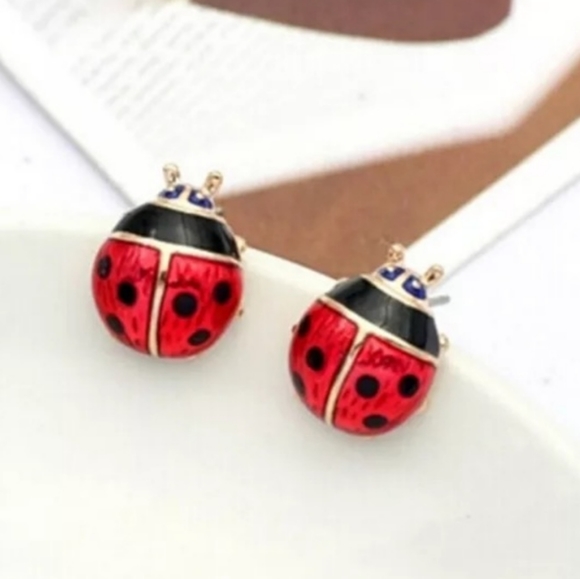 🐞 ladybug stud earrings - Picture 3 of 3